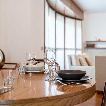 Spacious Bright Apartment Near City Center And Como Lake With Air Conditioning Лекко Экстерьер фото