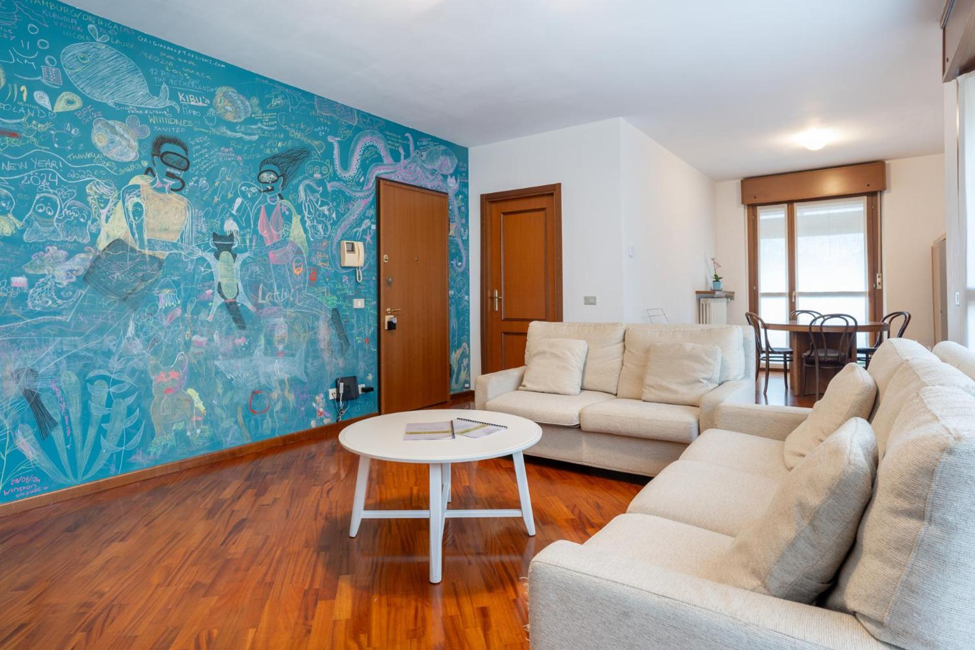 Spacious Bright Apartment Near City Center And Como Lake With Air Conditioning Лекко Экстерьер фото